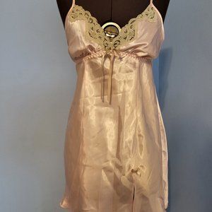 apt.9 intimate size S soft pink satin feel